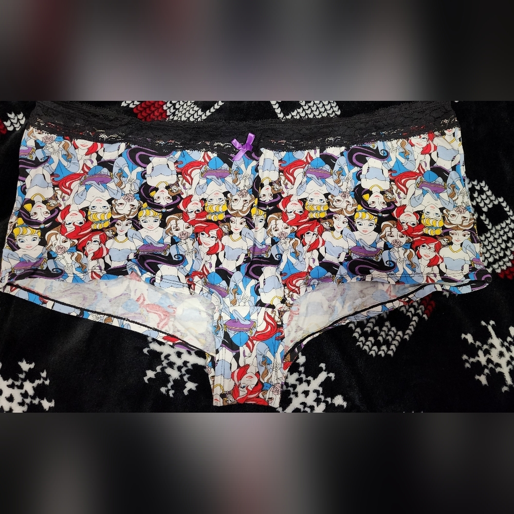 Torrid Disney Princesses Boyshorts NWOT